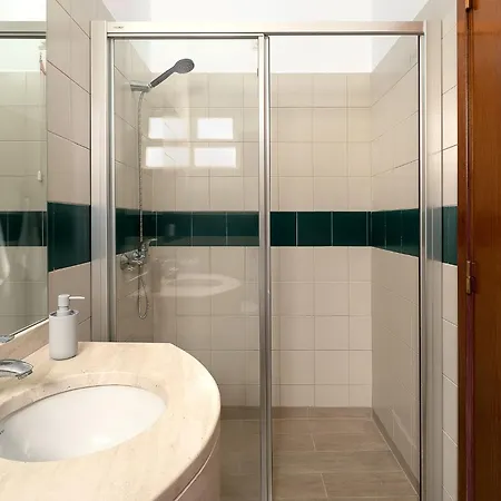 בית הארחה Perola Views By Homie 3*