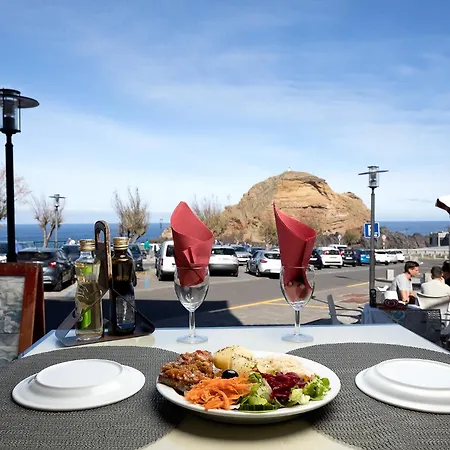 Perola Views By Madeira Sun Travel * Porto Moniz