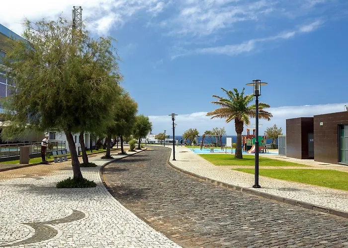 Perola Views By Homie Porto Moniz