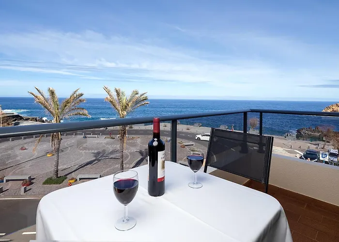 Perola Views By Homie 3*